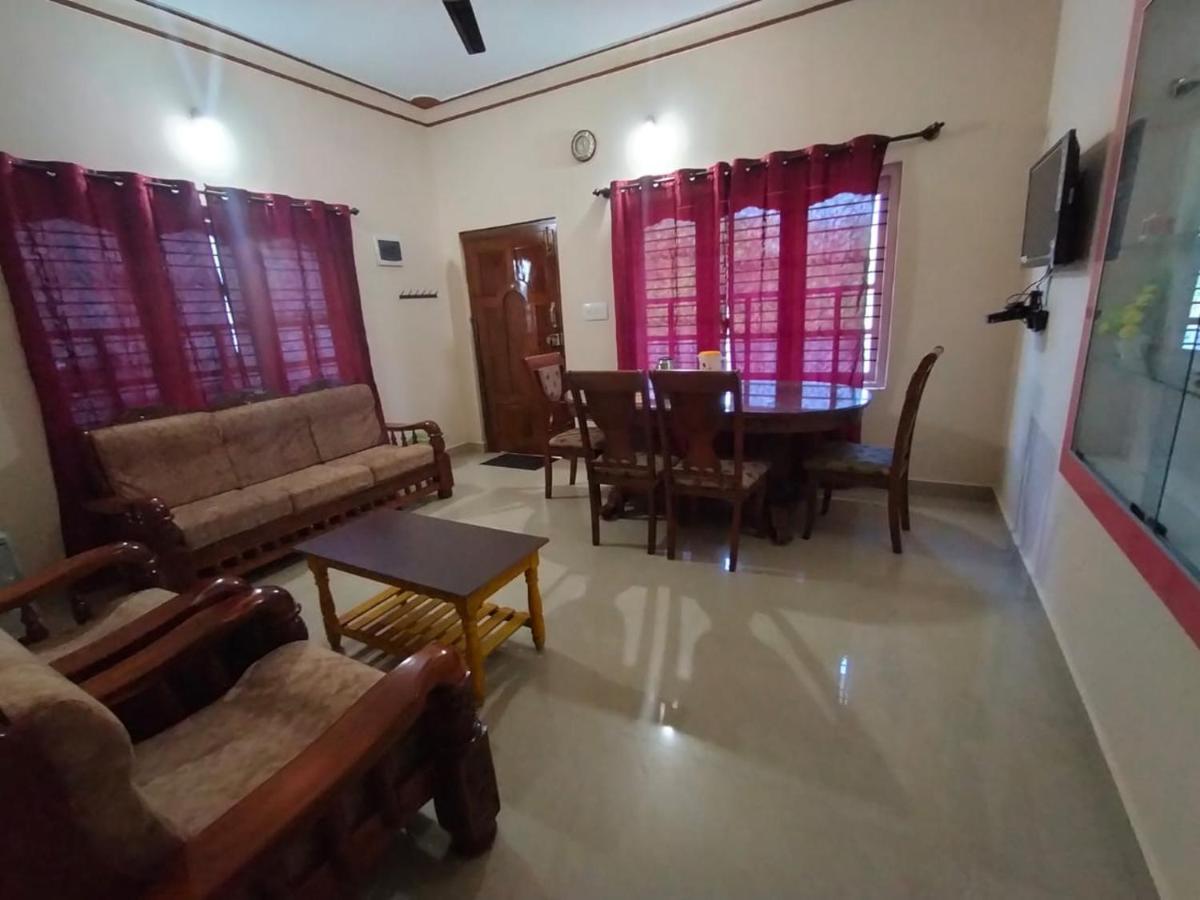 Snowdrop Inn Coorg Madikeri Zewnętrze zdjęcie