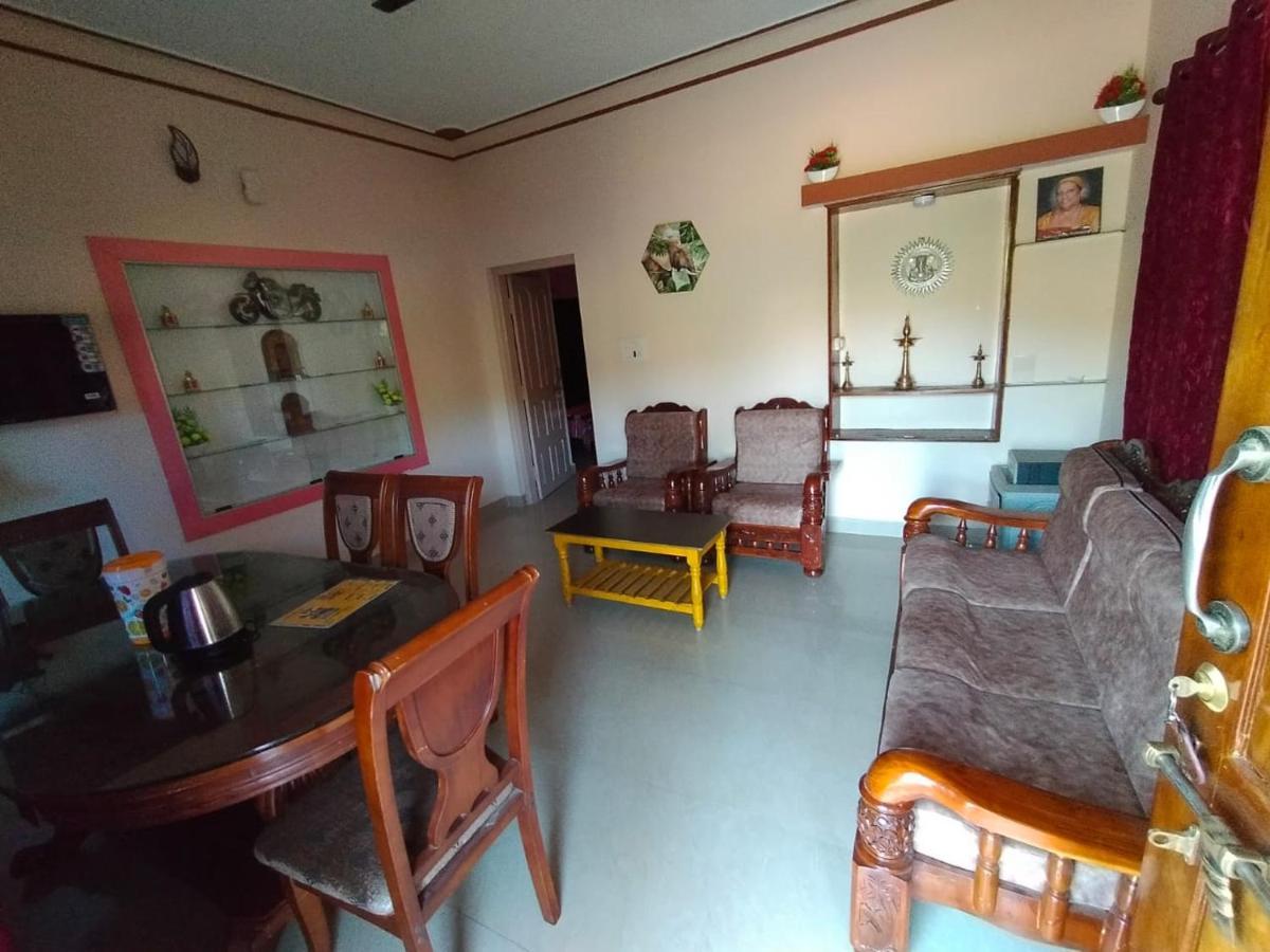 Snowdrop Inn Coorg Madikeri Zewnętrze zdjęcie