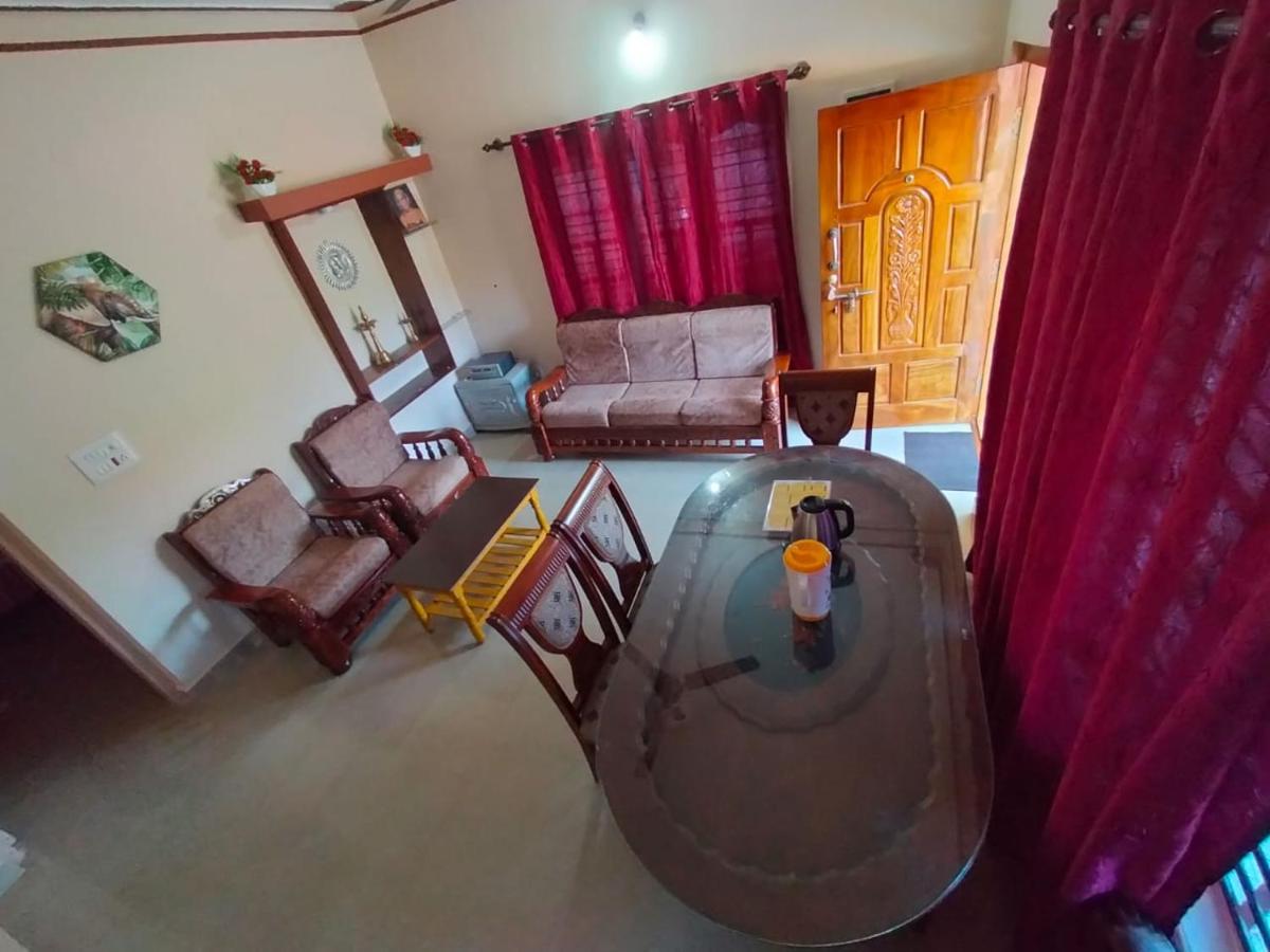 Snowdrop Inn Coorg Madikeri Zewnętrze zdjęcie